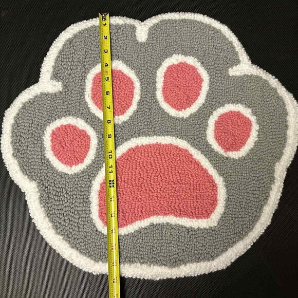 Handmade 18"x20" Gray & Pink Paw Print Loop-Pile Tufted Rug or Cat/Dog Nap Mat. - Picture 2 of 4